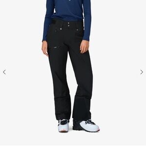 Norrona lofoten Gore-Tex Ski/snowboard pants size small